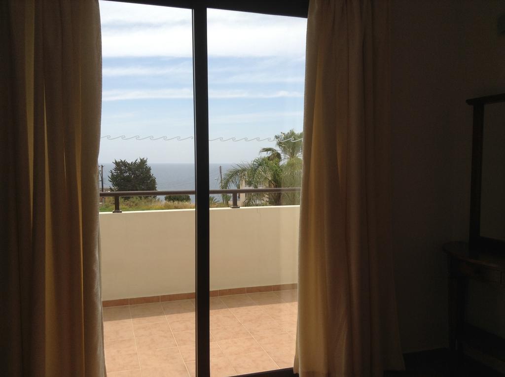 Aura Holiday Villas Paphos Szoba fotó